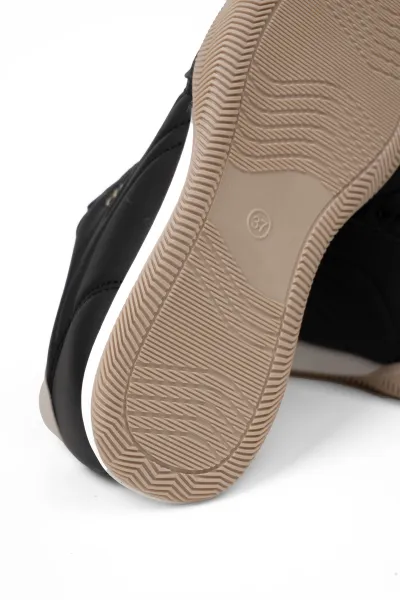 Beyaz Kadın Ortopedik Spor Ayakkabı Yumuşak Taban Günlük Rahat Sneaker Siyah