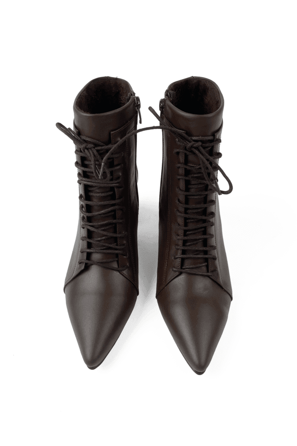 kadın hakiki deri sivri burunlu fermuarlı kalın topuklu bot