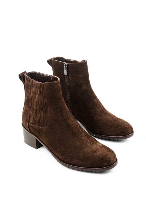 Süet Kadın Hakiki Deri Bilekte Fermuarlı ve Lastikli Chelsea Bot