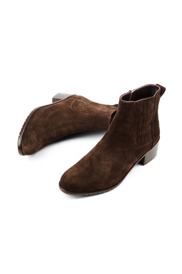 Süet Kadın Hakiki Deri Bilekte Fermuarlı ve Lastikli Chelsea Bot