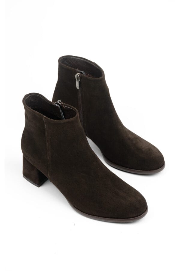 Kadın Hakiki Deri  Yuvarlak Burun Topuklu Bot