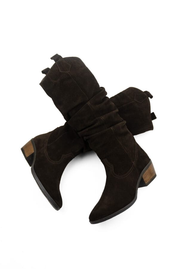 Kadın Hakiki Deri Süet Sivri Burunlu  Kalın Topuklu Körüklü  Çizme