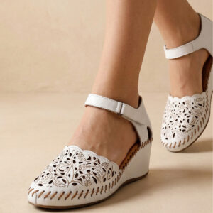 Kadın Hakiki Deri Dolgu Topuklu Önü Kapalı Ortopedik Taban Sandalet